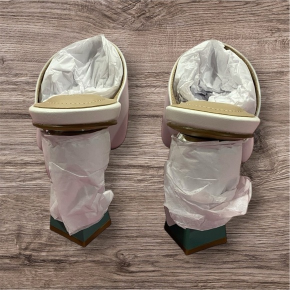 ALFANI Junnee White Leather Mules | Size 9 | Sculptural Heel | NWT - Picture 7 of 7